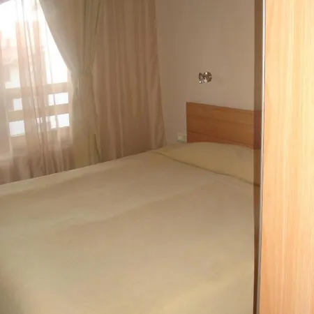 Hotel de apartamente Snezhanka Tmf